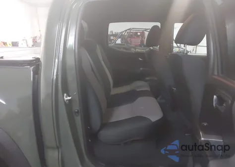 2022 Toyota Tacoma Trd Off Road from USA, damaged, VIN 3TMCZ5AN7NM453191